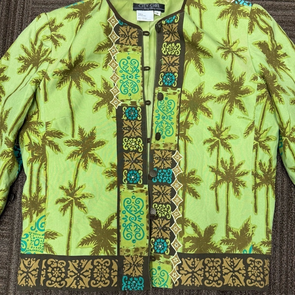 City Girl Vacation Tropical Palm Tree Green Brown Button Down Shirt Vintage Y2K - Picture 2 of 12